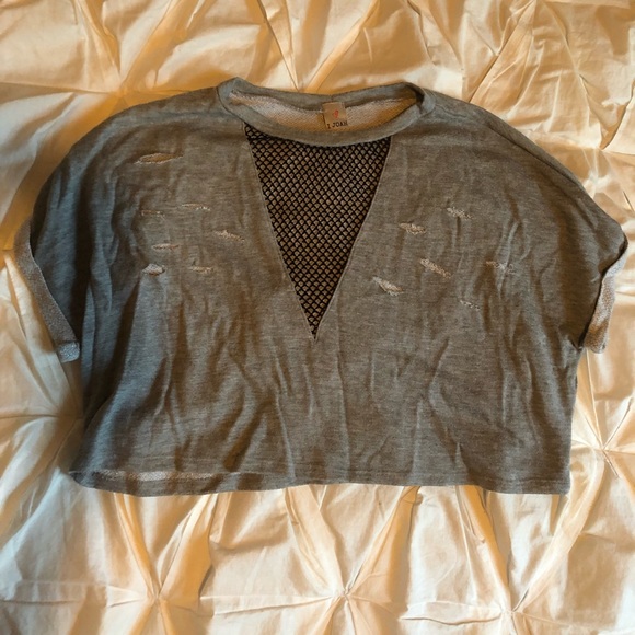 Distressed Crop Top - Picture 3 of 4